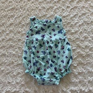 Old Navy adorable mint green butterfly romper